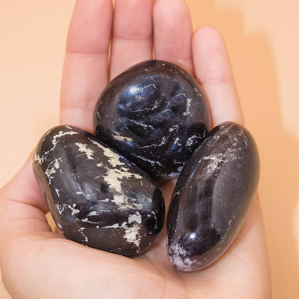 AAA Covellite palm stone with stunning metallic color play