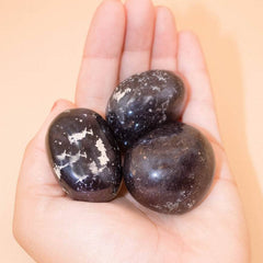 Covellite palm stone for psychic awareness and meditation