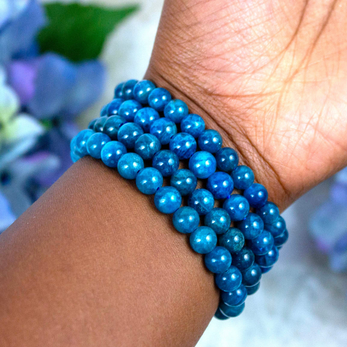 Side view of the Blue Apatite stretch bracelet